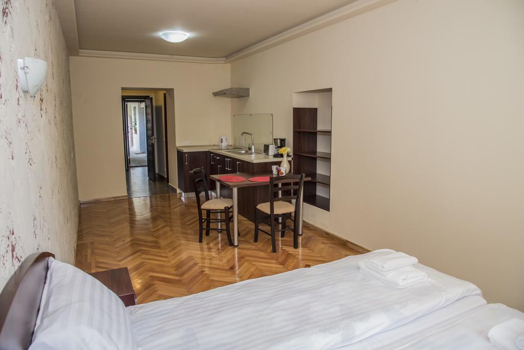 Casa Mots Hotel Sibiu Exterior photo